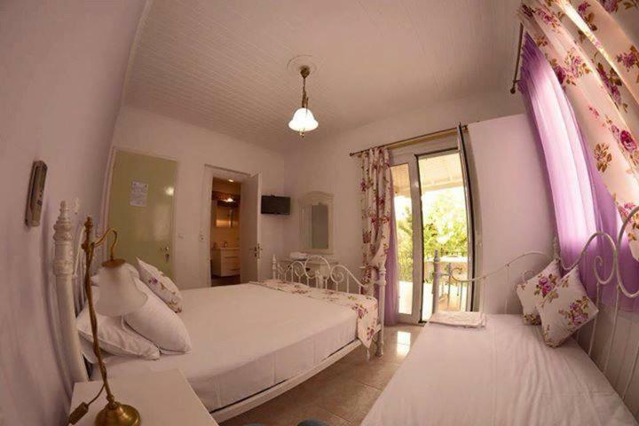 Katerina Holiday Studios Nikiana Ngoại thất bức ảnh